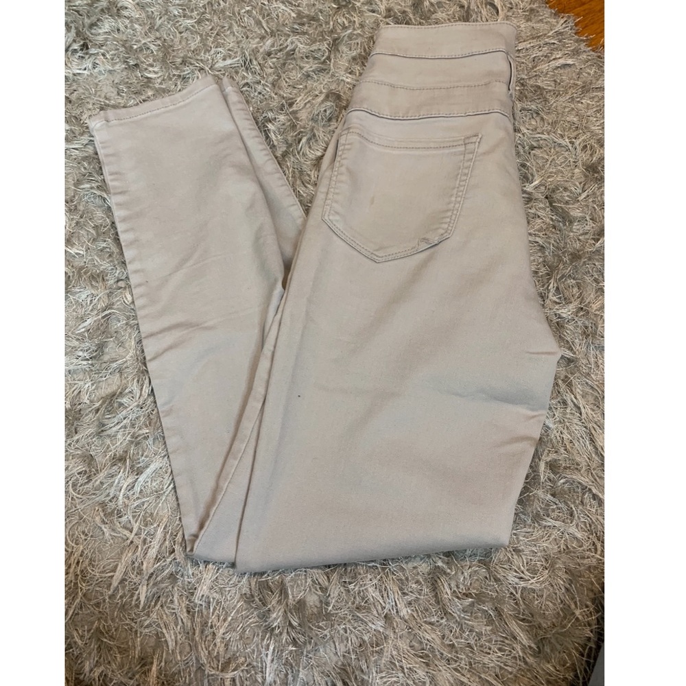 Refuge size 6 skinny jeans